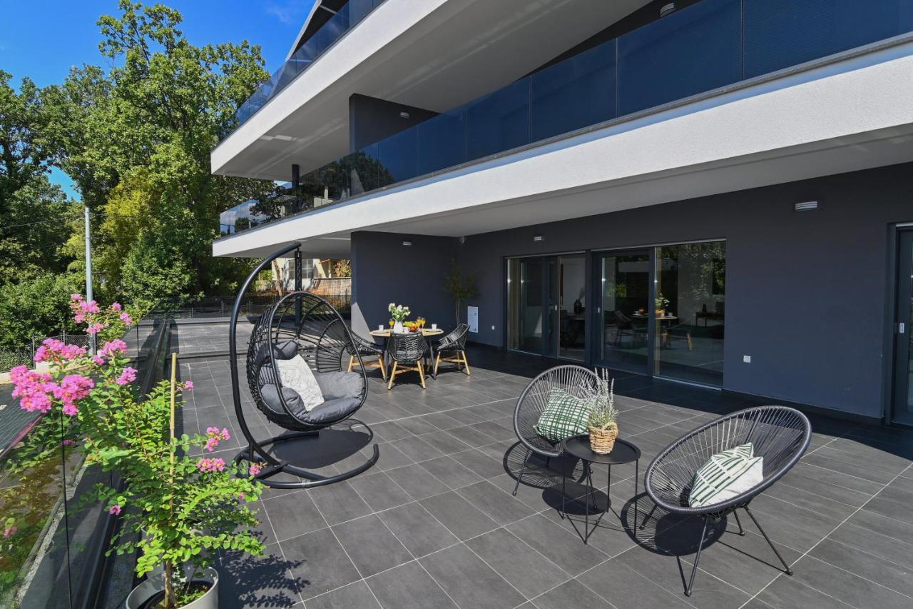 Sea View Deluxe Apartment 里耶卡 外观 照片