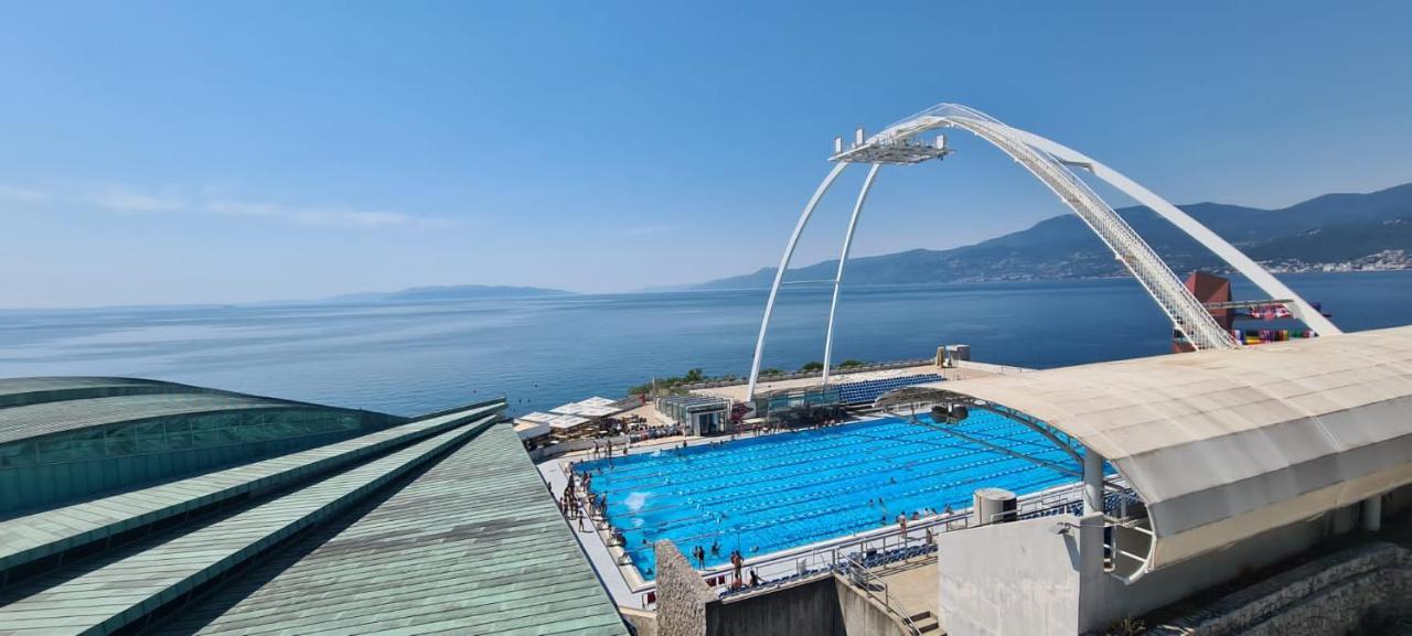 Sea View Deluxe Apartment 里耶卡 外观 照片