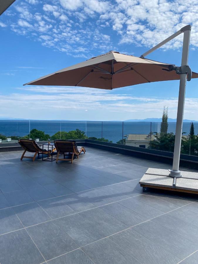 Sea View Deluxe Apartment 里耶卡 外观 照片